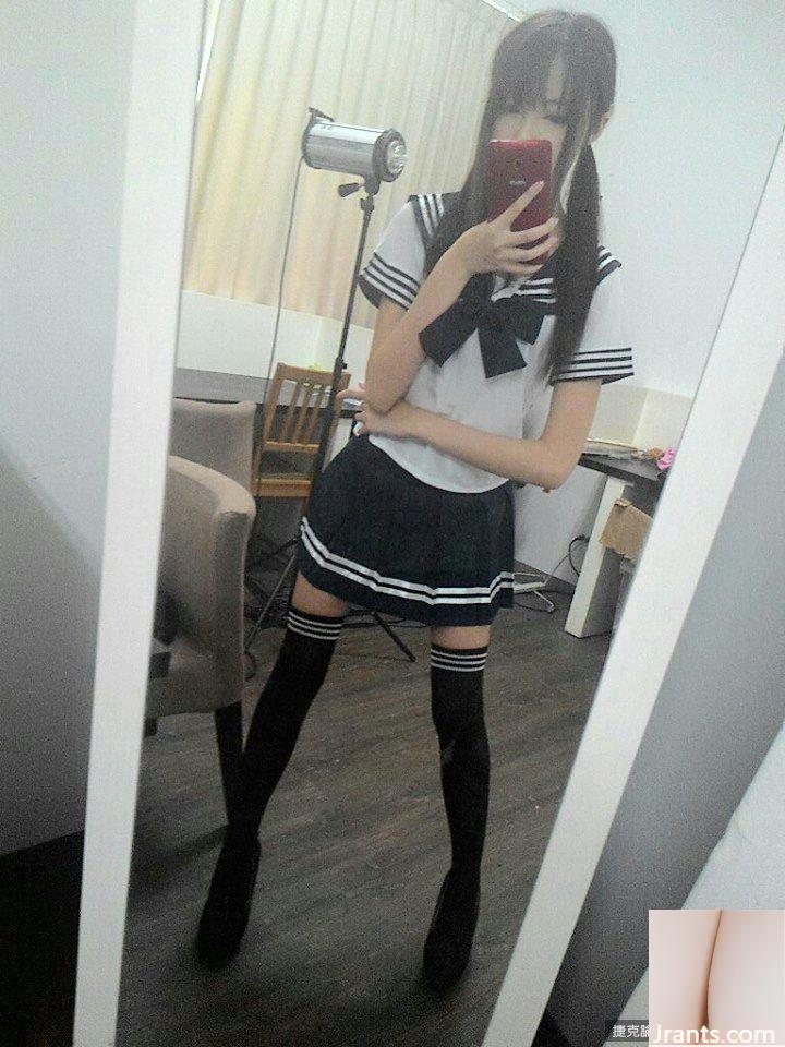 Cô gái xinh đẹp tuyệt vời ~Mino Mino~Tắm ngon chưa? (碜耿? Đôi chân trắng nõn và quyến rũ khiến người ta muốn phát điên) - Ảnh 57