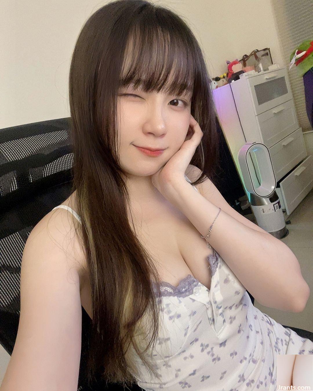 Làn da trắng như tuyết của “Tingmi” thật bắt mắt! Những trưởng lão không thể ngăn cản đang xuất hiện (10P) - Ảnh 3