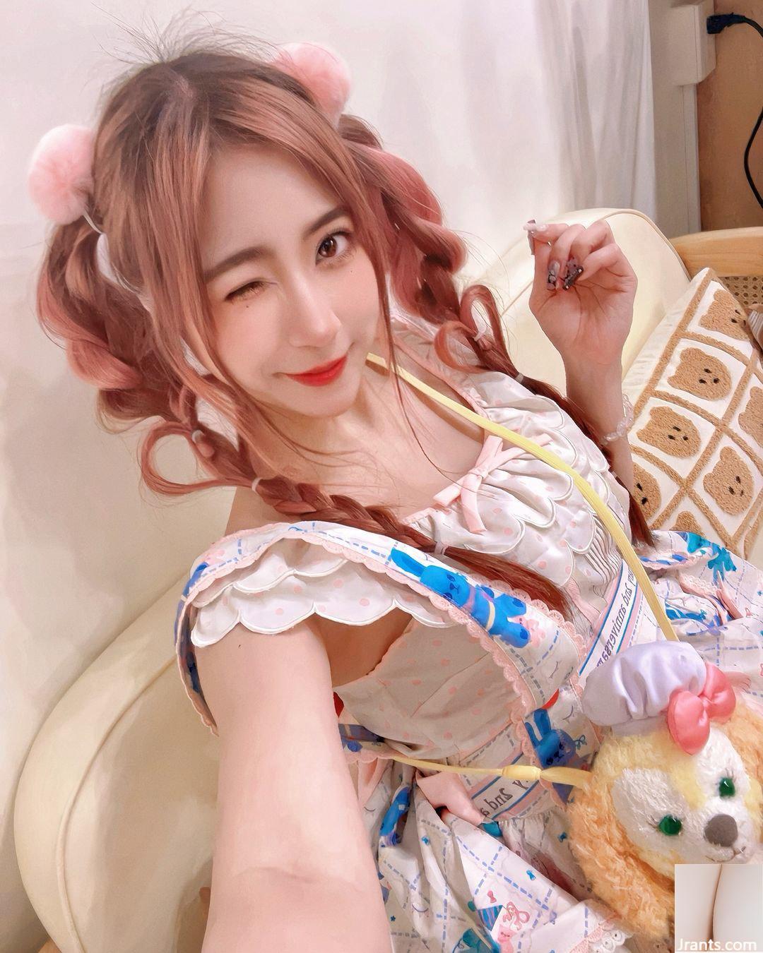 Thân hình nóng bỏng của “Xiao Ai AiHsieh” đã thu hút những cuộc thảo luận sôi nổi về góc nhìn đèn pha hoàn hảo và siêu gợi cảm (10P - Ảnh 3