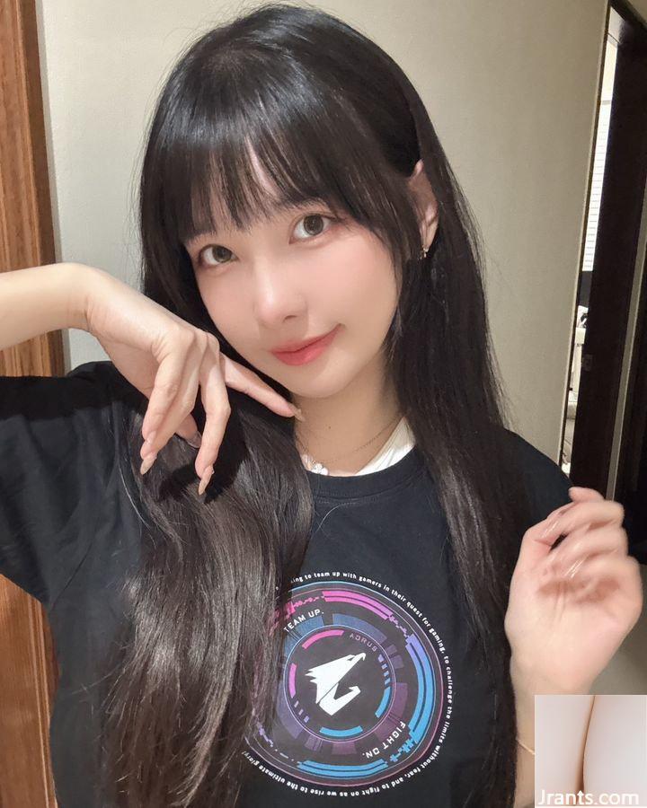 Hot girl “Yili” có bộ ngực đầy đặn, dễ thấy và rất quyến rũ (10P) - Ảnh 4