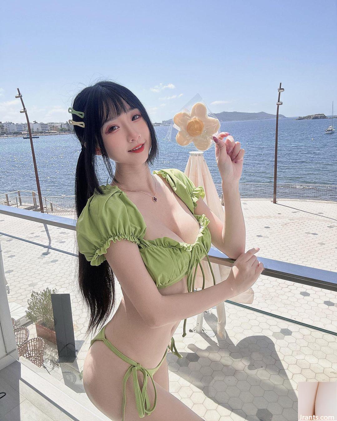 Bộ ảnh bikini gợi cảm của cô gái “Anai Sinni” khoe vóc dáng mềm mại quyến rũ (10P - Ảnh 5