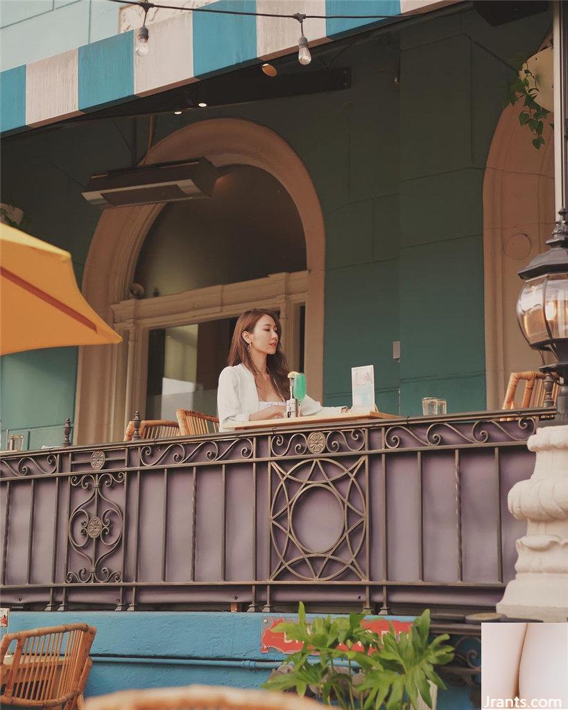 Mái tóc dài bồng bềnh và dáng người gợi cảm của chị Anna khiến cơ thể bơm máu (17P) - Ảnh 7