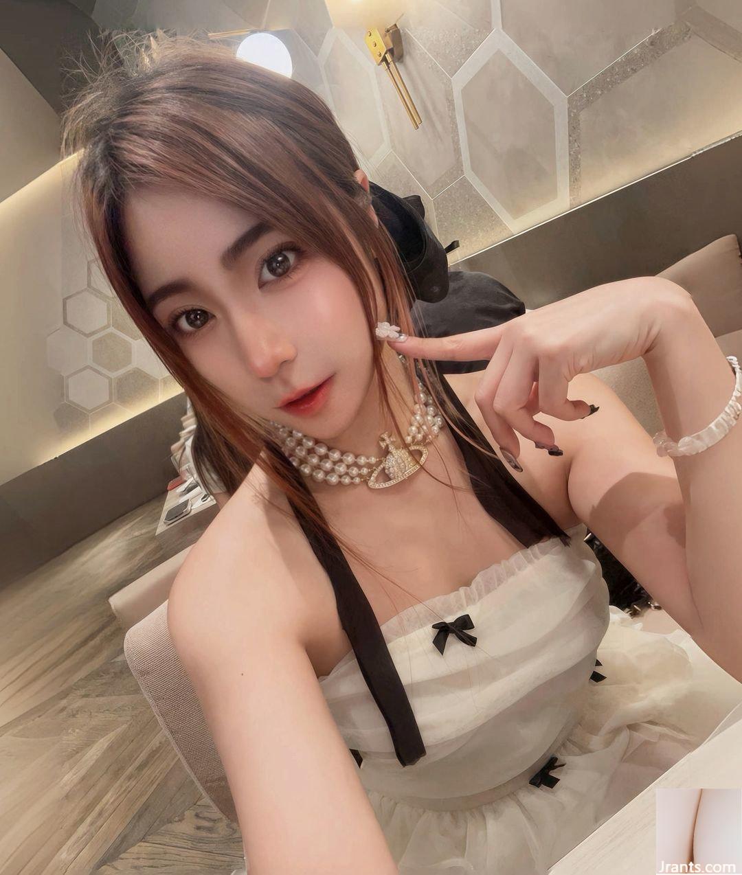 “Xiao Ai AiHsieh” có vẻ đẹp thanh tú, dáng người bắt mắt và sức chiến đấu nóng bỏng (10P) (