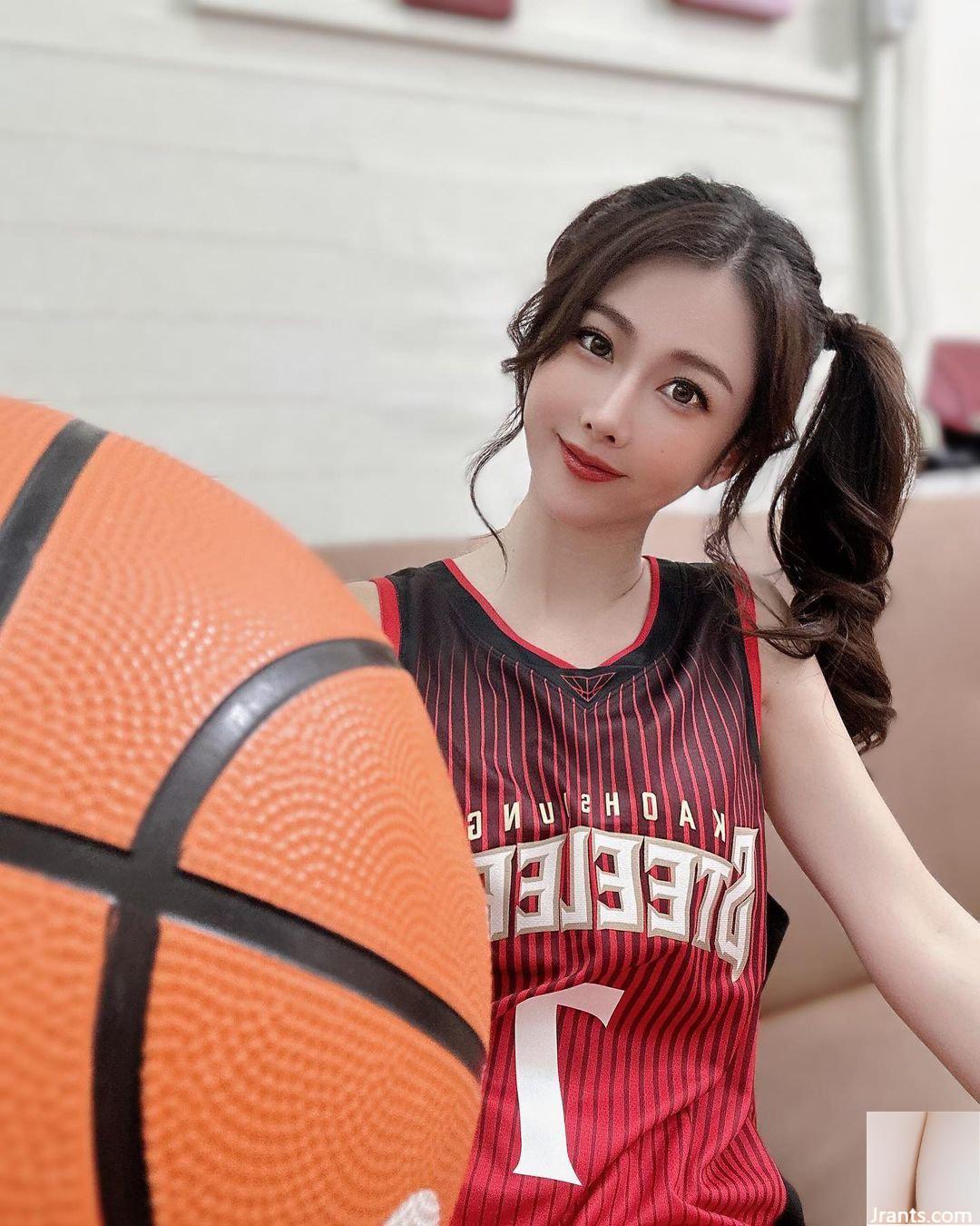 “Li Xin” có khuôn mặt ngọt ngào, dịu dàng và đôi chân đẹp chết người (10P) - Ảnh 4