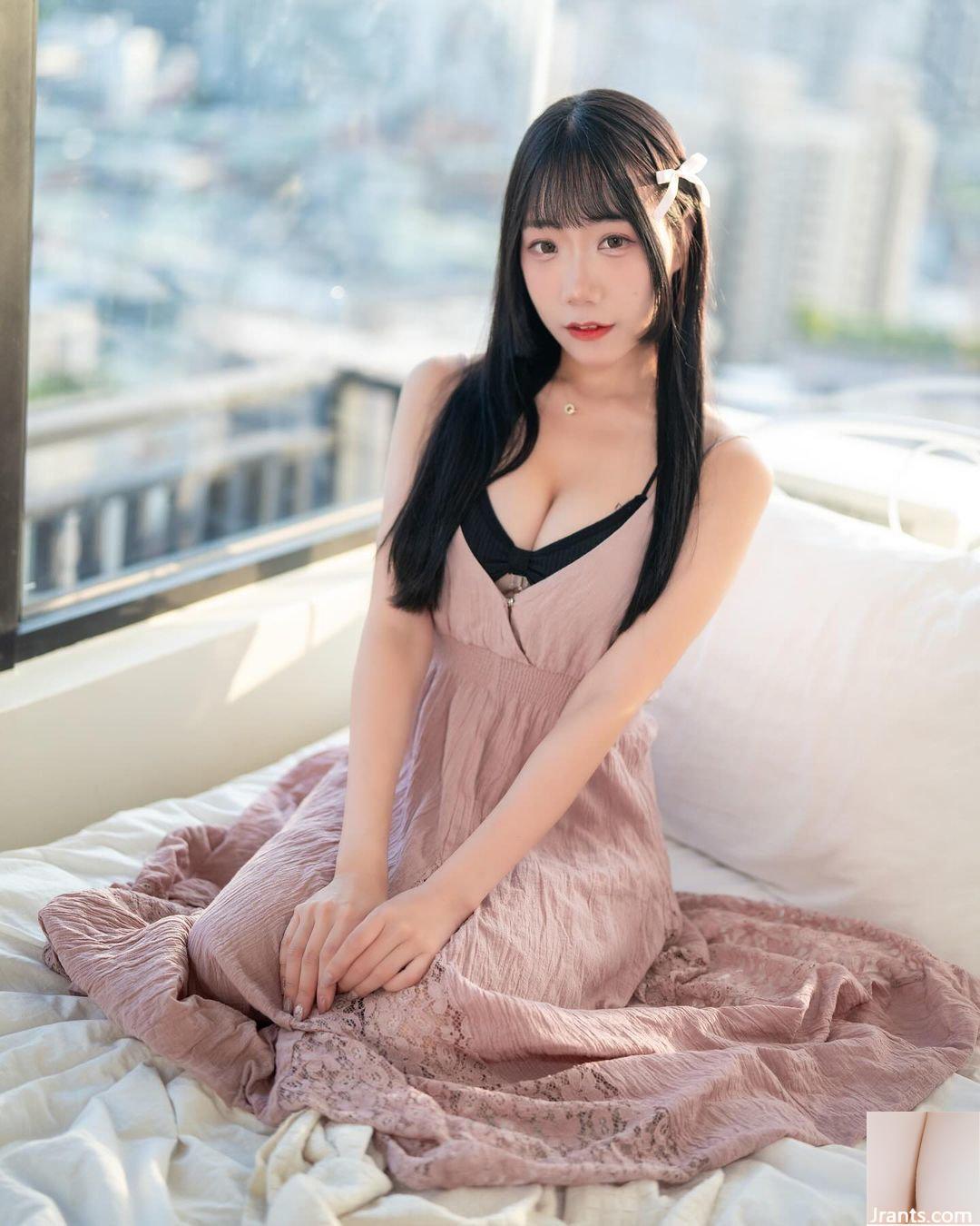 Nụ cười ngọt ngào của “Qiao Qiao” thật quyến rũ và vô cùng quyến rũ. Hãy ngắm nhìn nó (10P)