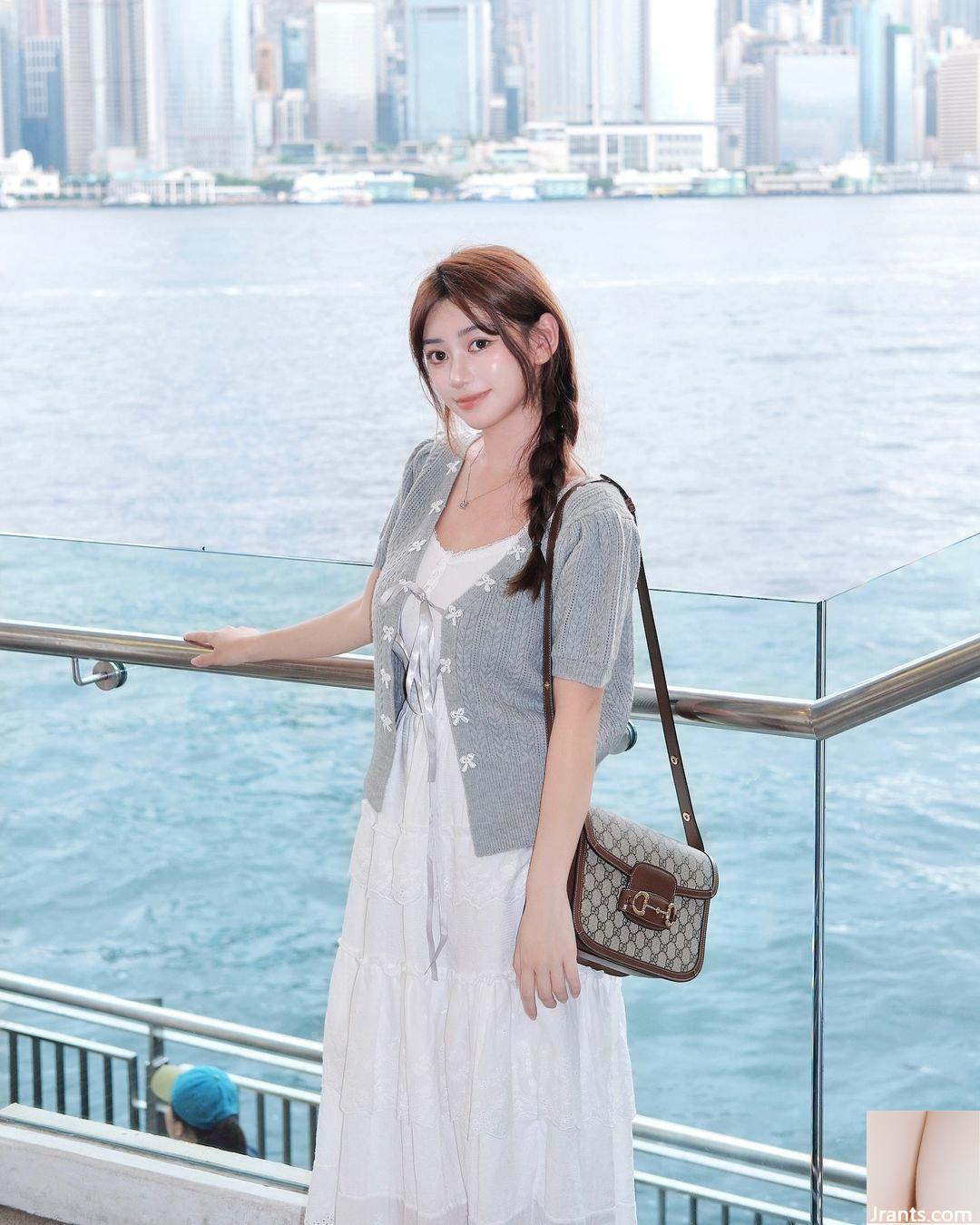 “Yihan” có ngoại hình đẹp, thân hình trắng nõn, ngực căng tròn và gần như lộ thiên (10P - Ảnh 5