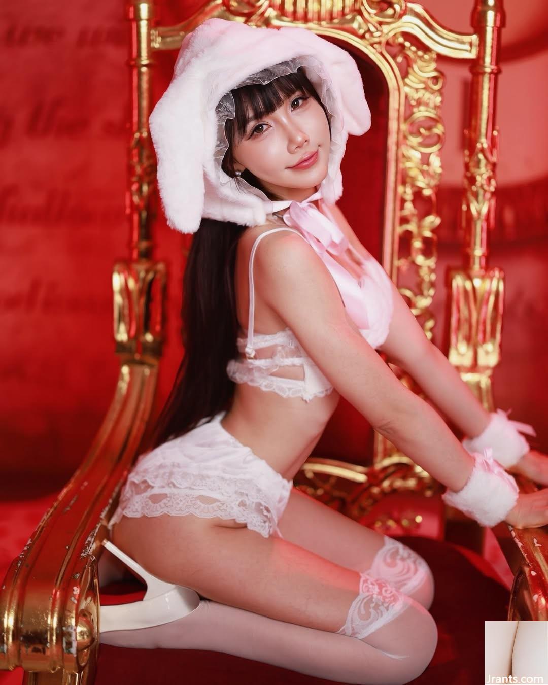 “Qiao Qiaoer QQE” có nụ cười ngọt ngào và dáng người yêu quái (10P) - Ảnh 2