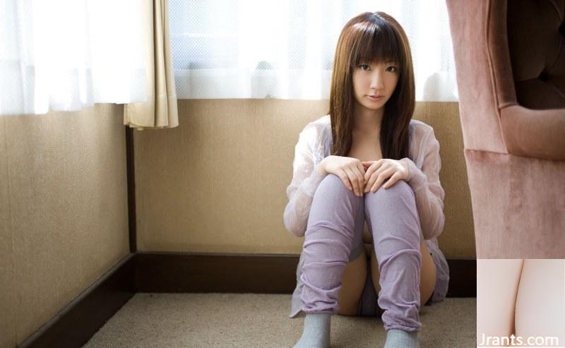 Bộ ngực dịu dàng và âm hộ dịu dàng của cô gái thực sự là đỉnh cao! (16P)