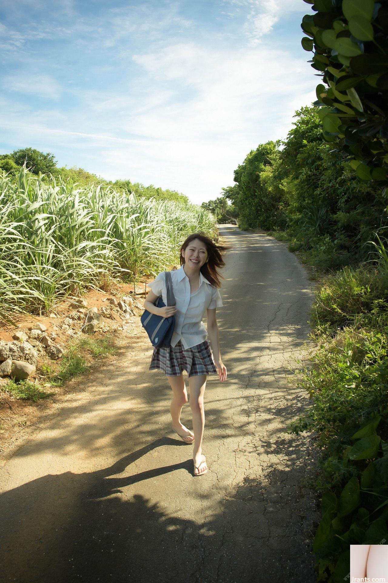 Bầu trời chạy mùa hè Bầu trời xanh Hinako Mori (93P) - Ảnh 4