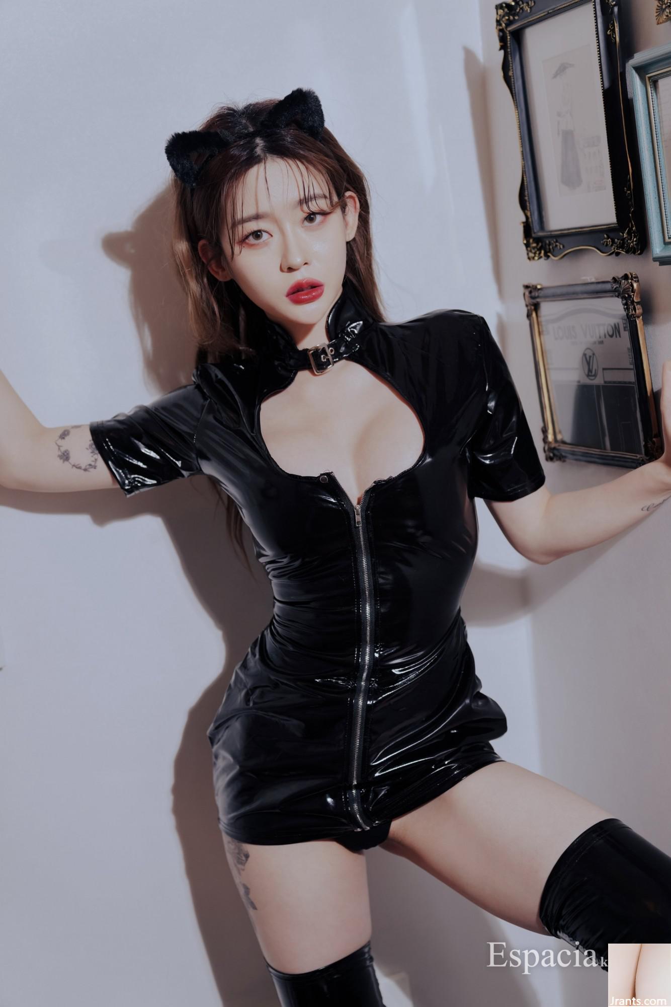 Chú mèo hoang nhỏ gợi cảm mà bạn không thể trêu chọc! Huấn luyện một cô gái có bộ ngực siêu tròn, quần lót và tai mèo (59P) - Ảnh 7