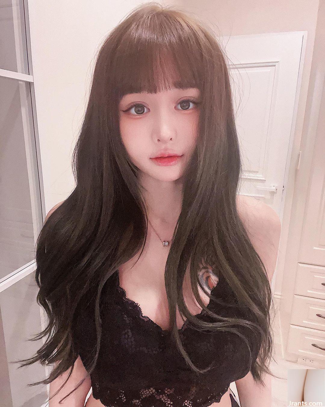 “Wang Yiting” có đôi mắt to đầy điện và thân hình nóng bỏng khó cưỡng (10P) - Ảnh 8