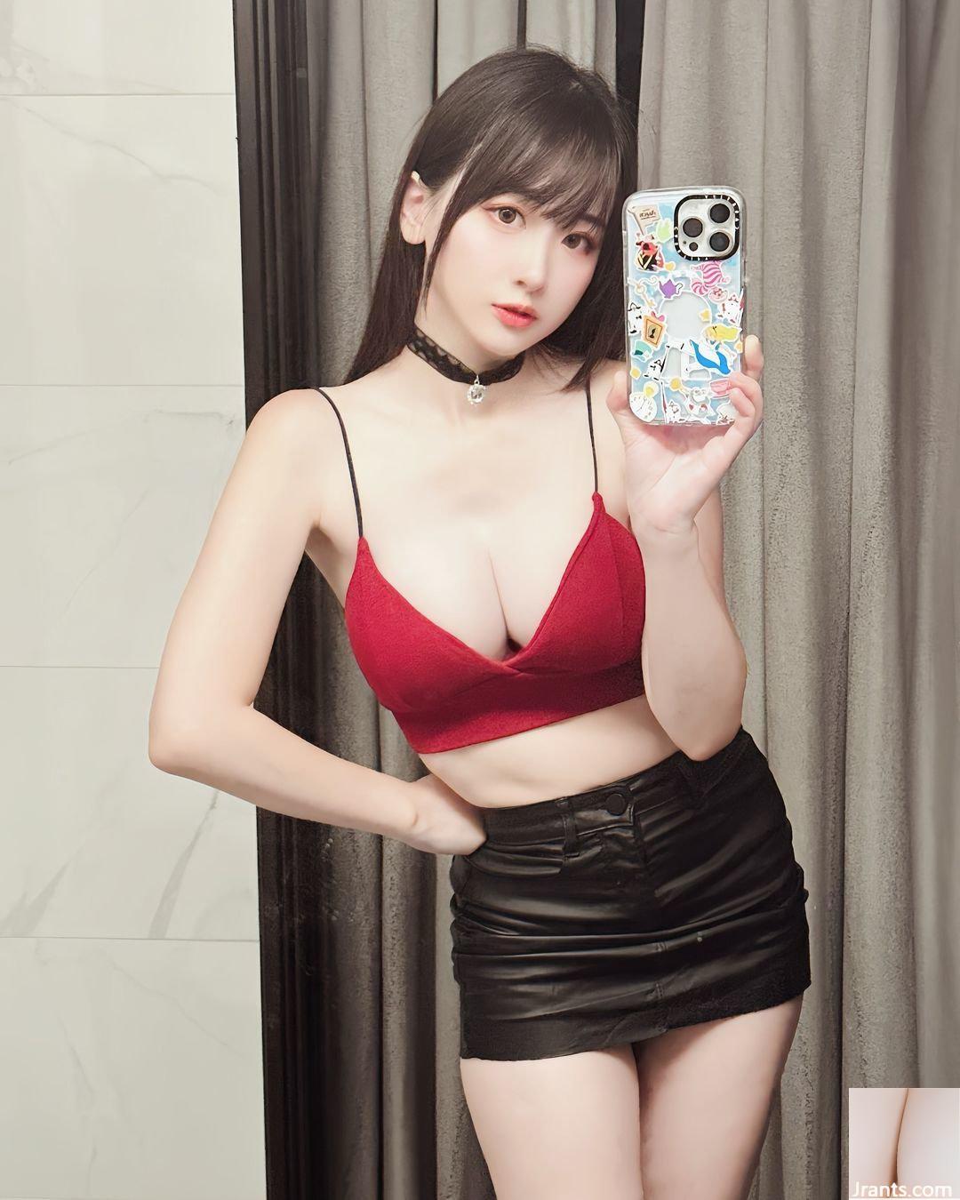 Ngoại hình của “Weiwei” tỏa ra siêu năng lực, dáng người mảnh mai siêu gợi cảm (10P) - Ảnh 4