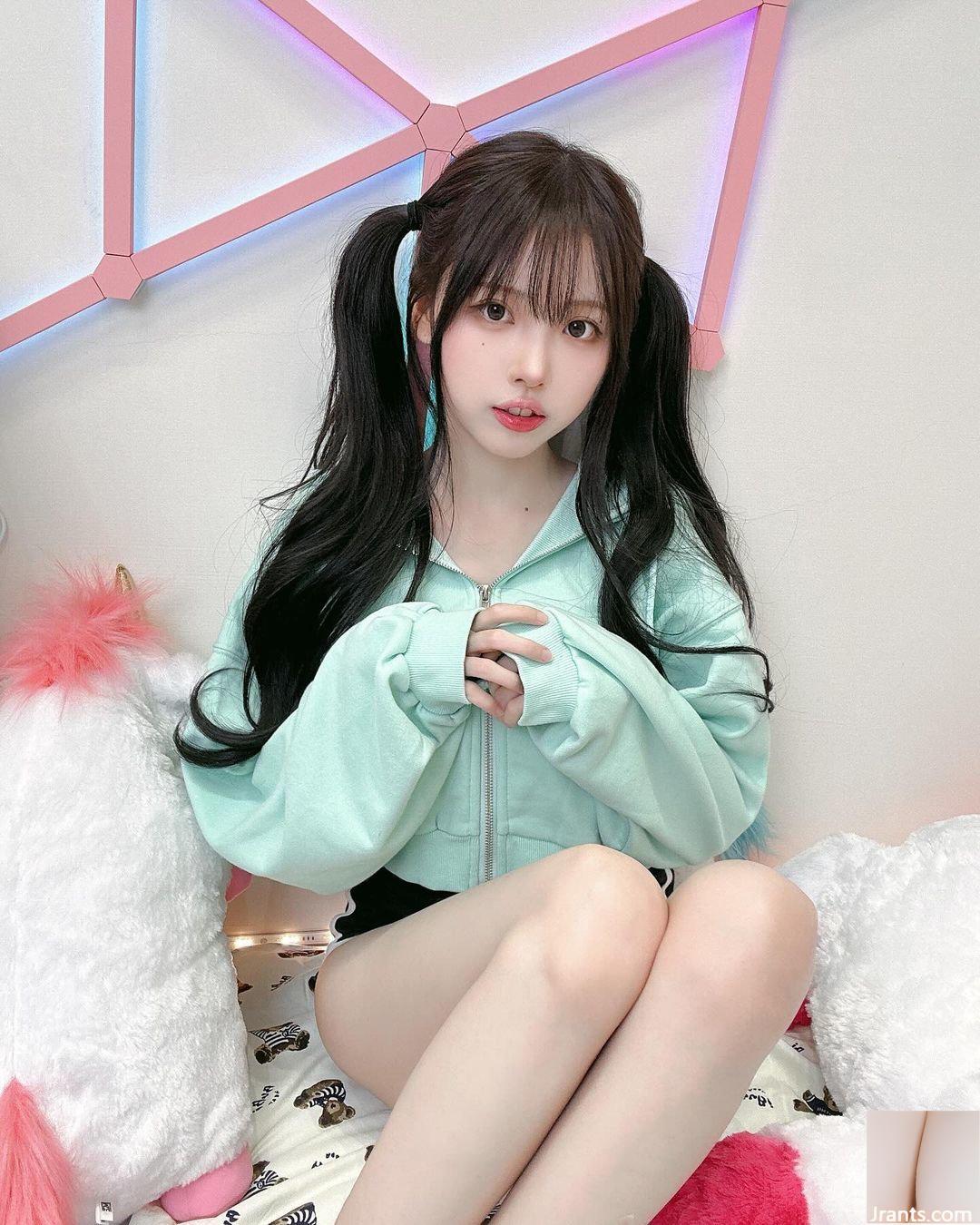 “Zhao Rabbit Meow” vui tươi, dễ thương và đáng yêu. Những đường cong xinh đẹp của cô thu hút sự chú ý của mọi người (10P) - Ảnh 10