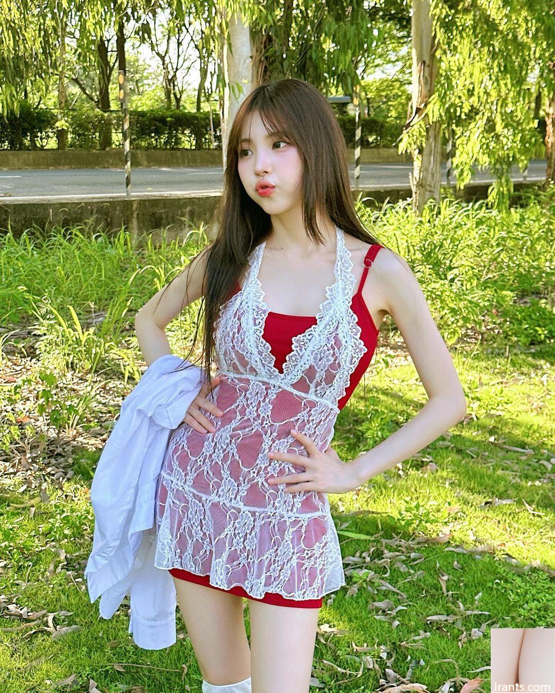 “Zhao Rabbit Meow” vui tươi, dễ thương và đáng yêu. Những đường cong xinh đẹp của cô thu hút sự chú ý của mọi người (10P) - Ảnh 2