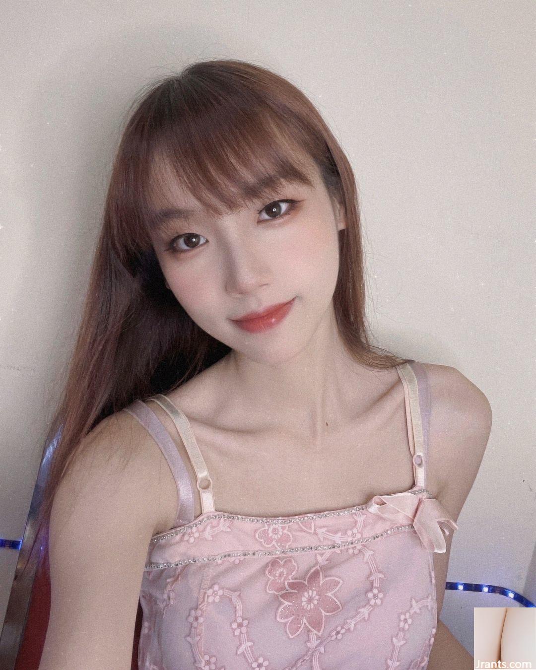 “Master Jingfang Meow” có đường cong vừa ngọt ngào vừa gợi cảm khiến người ta muốn yêu say đắm (10P