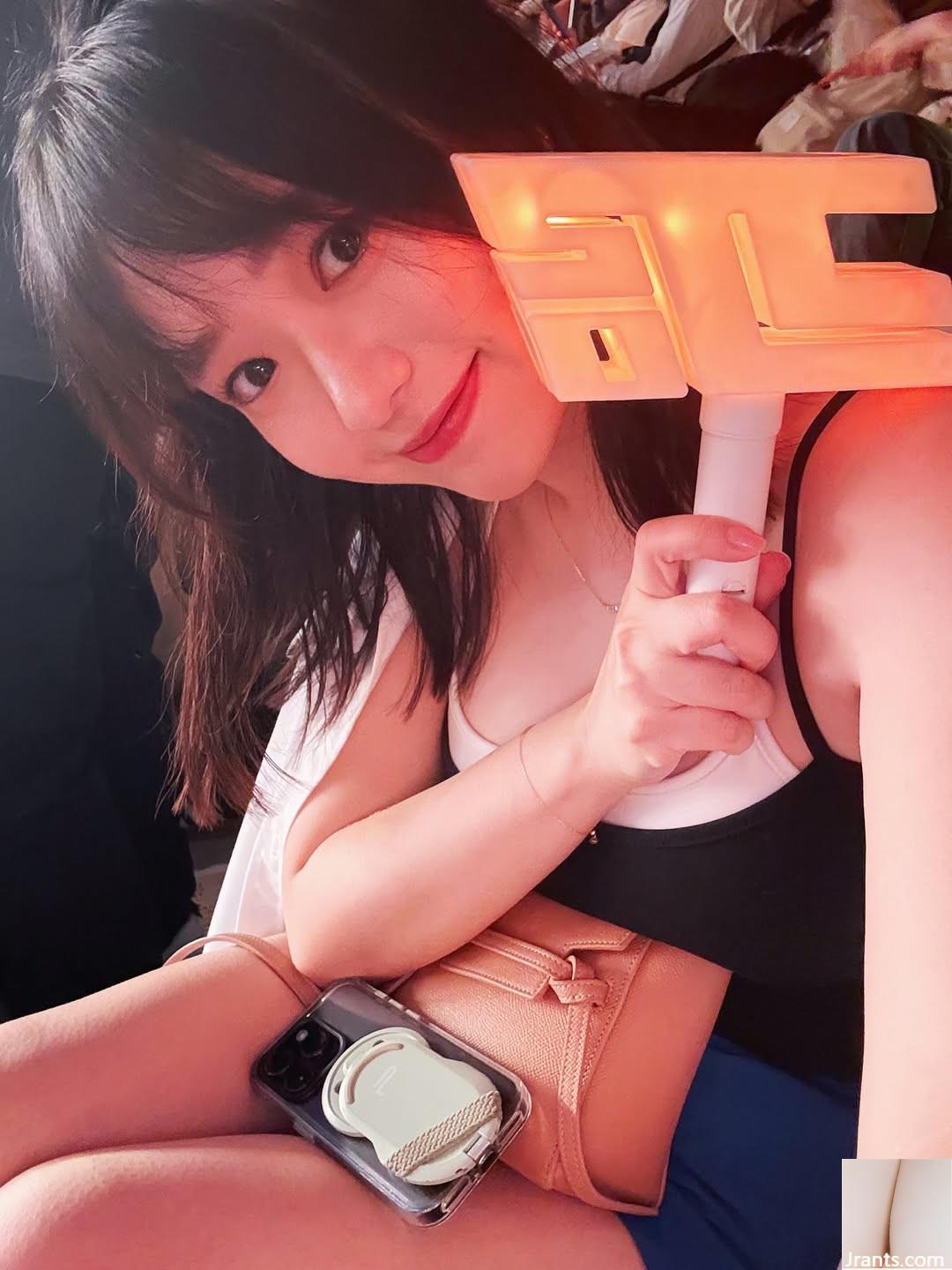 “Wang Xuxu Anna” sở hữu gương mặt thanh tú như thiên thần, ngọt ngào và có chút gợi cảm (10P) - Ảnh 2