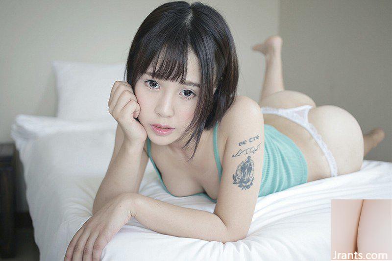 Quần lót ren dịu dàng của Ellie khiến người ta chảy nước dãi mũi (52P) - Ảnh 32