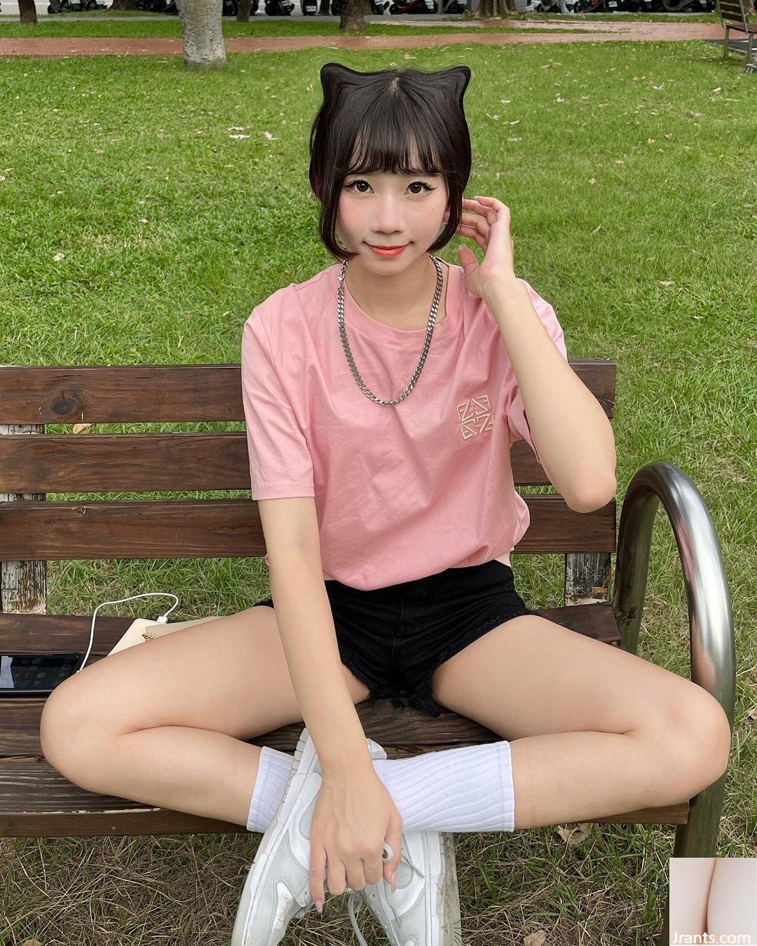 Khuôn mặt cực kỳ ngọt ngào và thân hình gợi cảm của “Yu Qian” là sự cám dỗ tột cùng (10P) - Ảnh 10