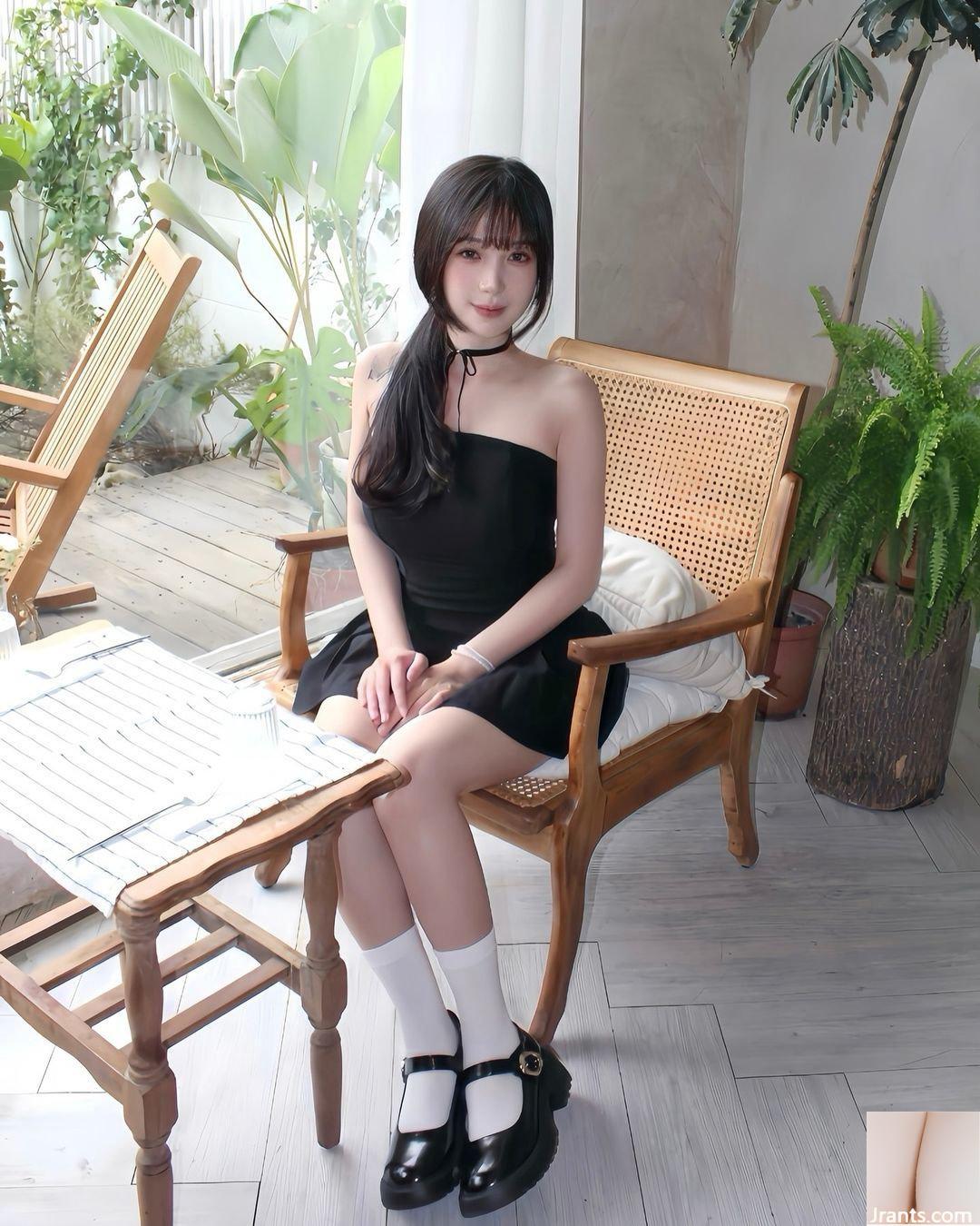 Cô gái xinh đẹp “Peng Peng” sẽ làm bạn say đắm bởi vẻ ngoài xinh đẹp và tỷ lệ cơ thể hoàn hảo (10P) - Ảnh 9