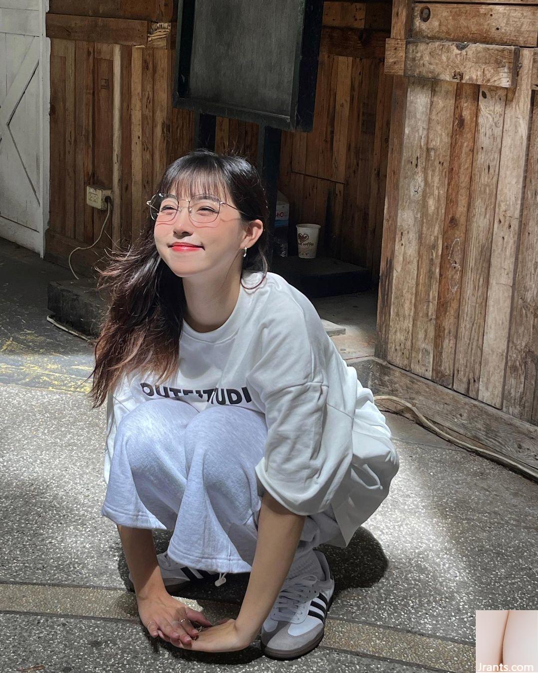 “C ngốc nghếch” sở hữu làn da trắng hồng, trong trẻo, để lộ gương mặt dễ thương khiến dân tình mê mẩn (10P) - Ảnh 4