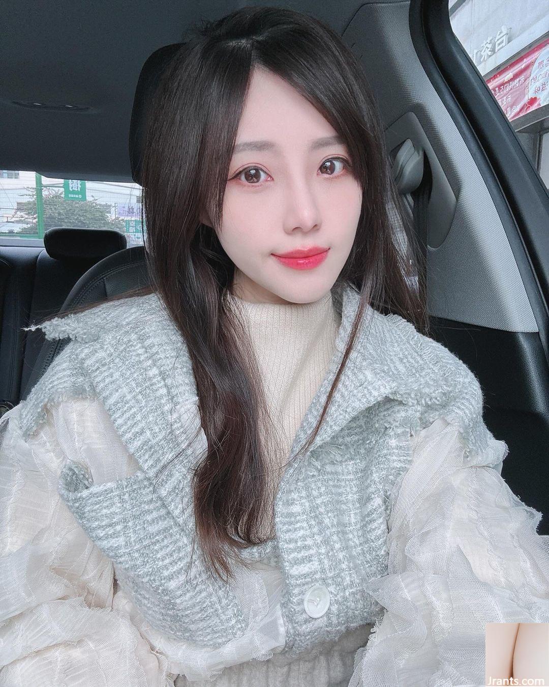 “Xiaocai Zaya” có ngoại hình xuất sắc và toát lên khí chất quyến rũ (10P) - Ảnh 5