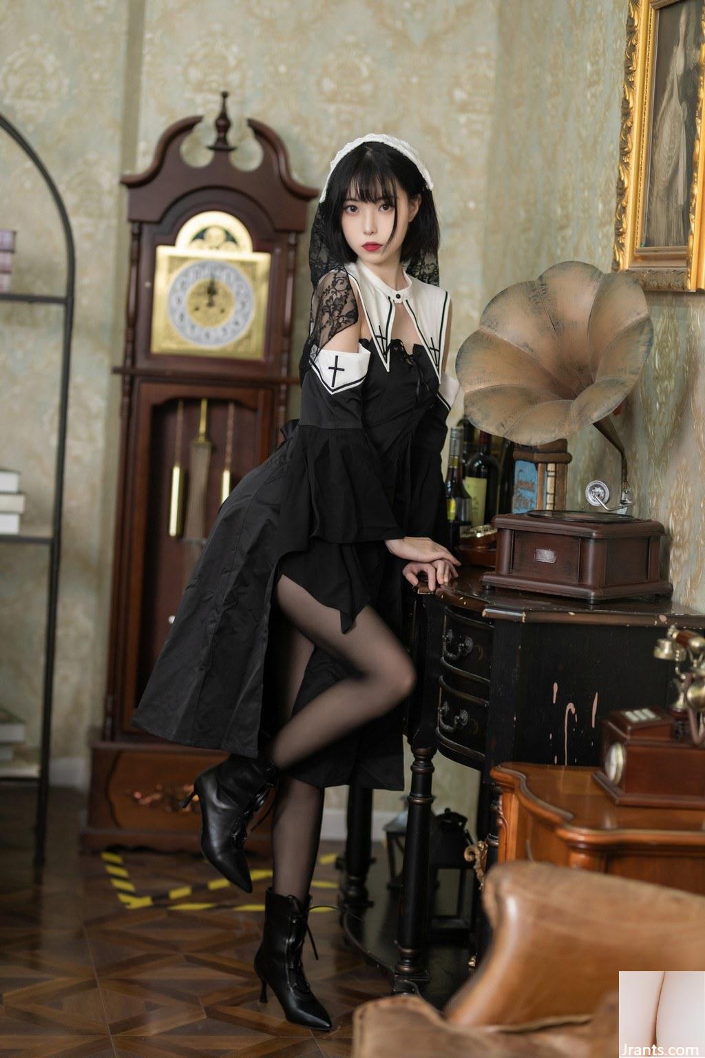 Từ Lan Lan Hắc Ám Chị Em (40P) - Ảnh 4