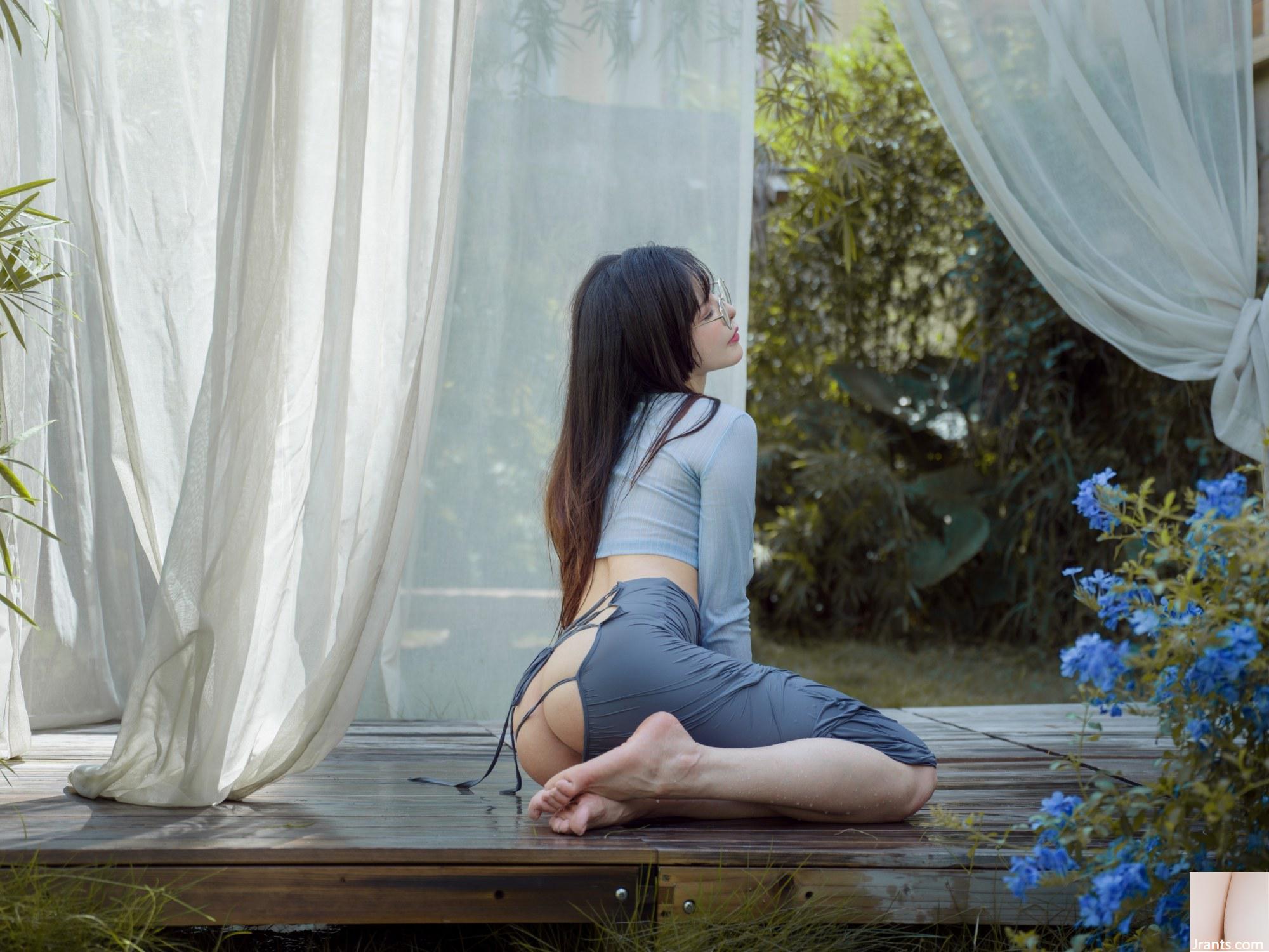 “Váy mồi nhử ngây thơ” của Qiu và Keji để lộ cặp mông săn chắc cho bạn xem (52P) - Ảnh 47