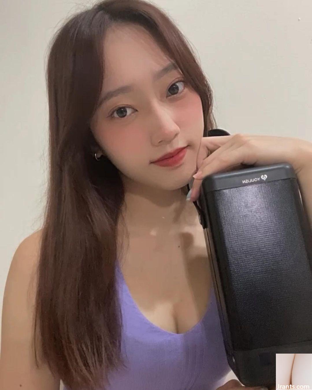 Khuôn mặt nhỏ nhắn của “Quế Quế” toát lên vẻ đẹp trẻ trung và bộ ngực đẹp quyến rũ (10P - Ảnh 8