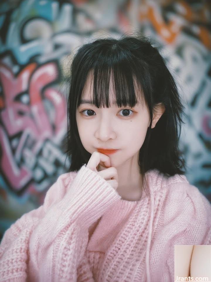 “Trứng cuộn” có đường nét khuôn mặt thanh tú như thiên thần, ngọt ngào và có chút gợi cảm (10P - Ảnh 6