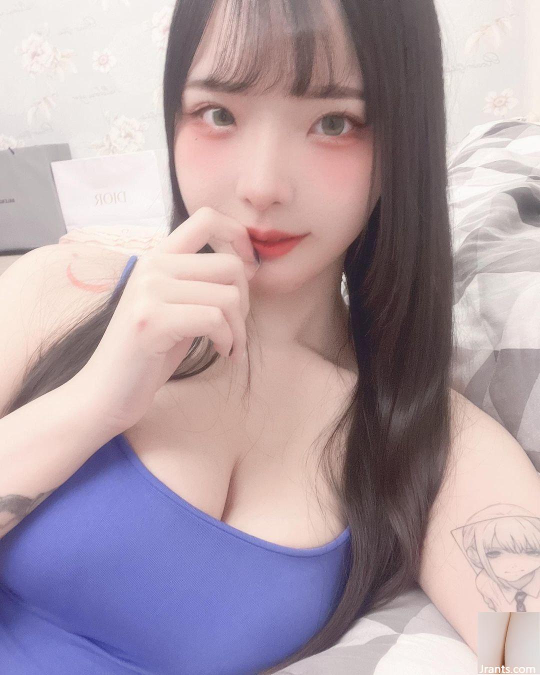 “Ha Ni” phải không? Viết túi ngực trắng nõn và mềm mại của Li YanT xuất hiện đầy đặn (10P) - Ảnh 5