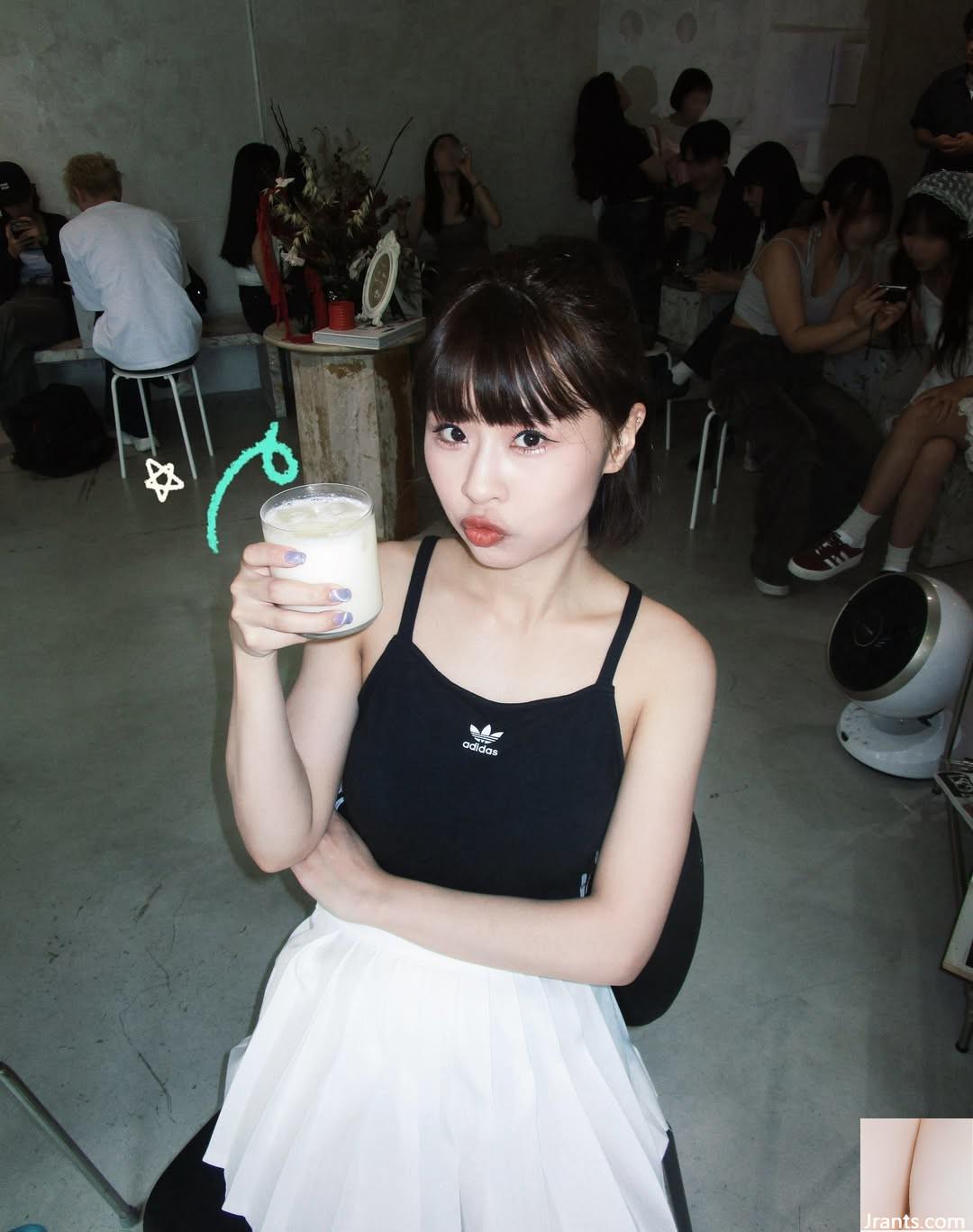 “Zai Zai” có khuôn mặt trong sáng không giấu được nụ cười ngọt ngào và đánh cắp trái tim bạn trong một giây (10P) - Ảnh 3