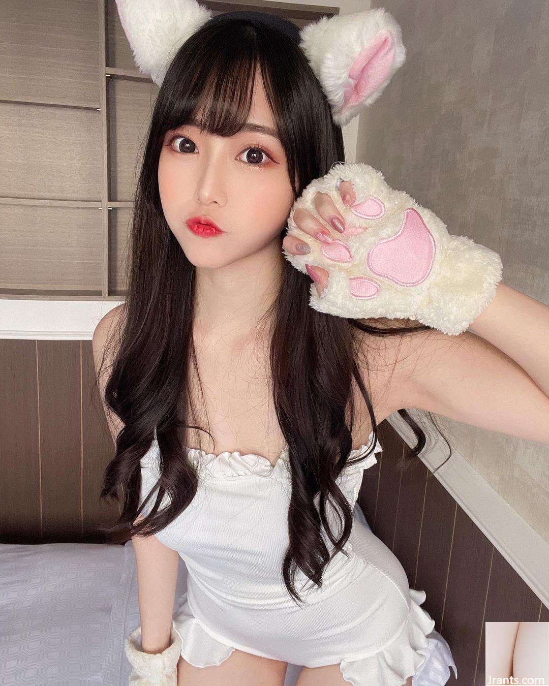 “Wei Ting Angela” có đôi mắt to long lanh, nụ cười ngọt ngào và thân hình hoàn hảo (10P) - Ảnh 10