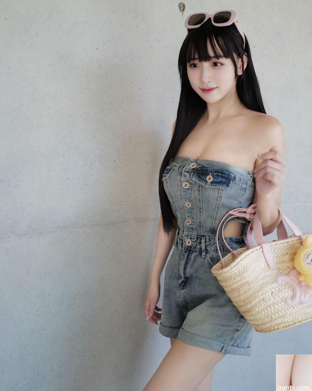 “HsiatzuChing” có khuôn mặt và dáng người với làn da trắng ngần, làn da đẹp khiến người ta chảy nước miếng (10P - Ảnh 9