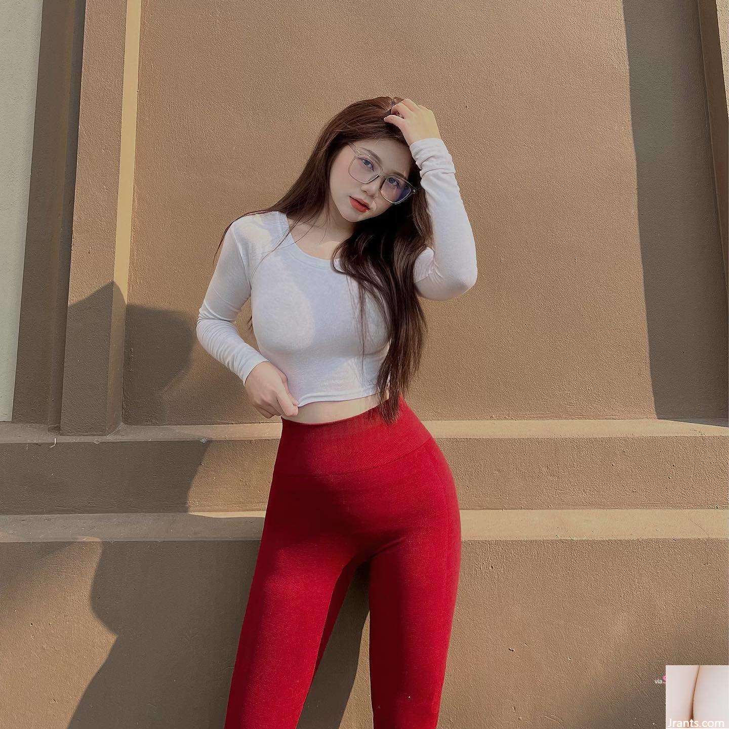 Cô gái cao ráo xinh đẹp với những đường cong cắt thấp hoàn hảo - Ảnh 17