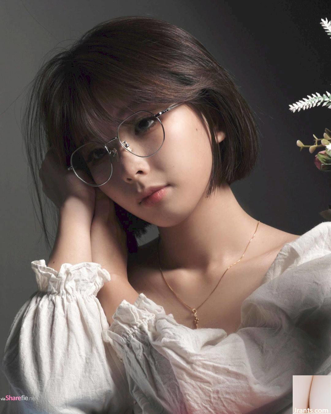 Hot girl Malaysia JT có khí chất ngọt ngào