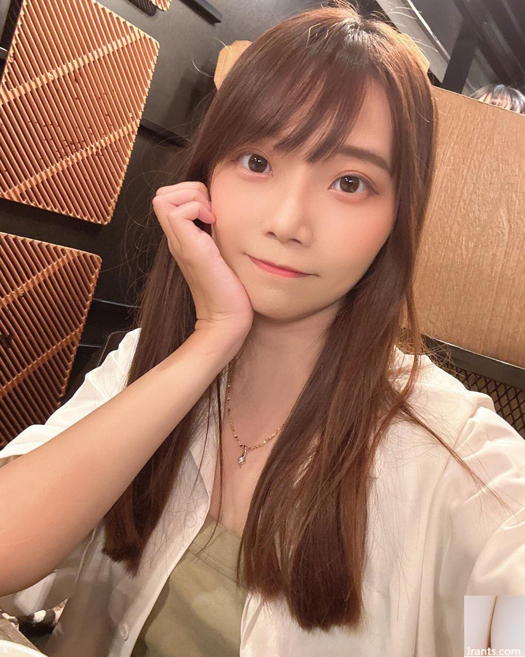 Người đẹp nhà bên “Ting Ting” có gương mặt khí chất và nụ cười ngọt ngào, tràn đầy yêu thương (10P)