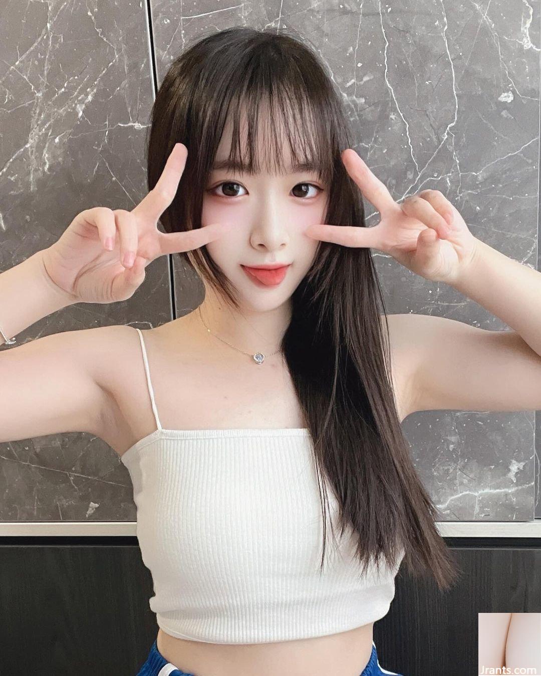 “142 Little Boobs Nina” Hương vị quyến rũ ban đầu của bạn gái (10P) - Ảnh 10