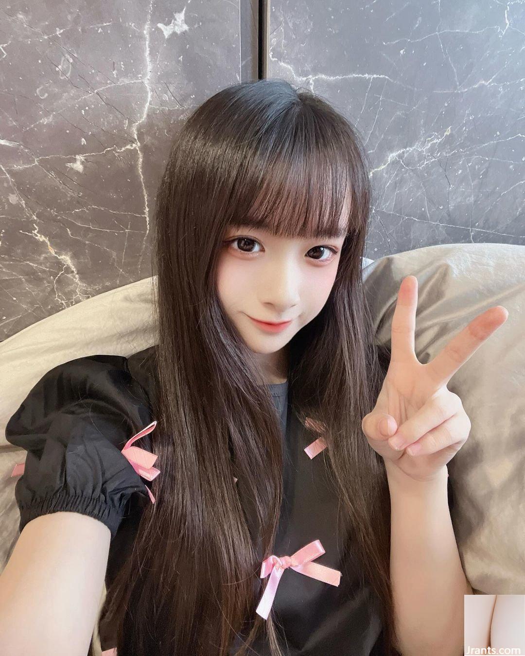 “142 Little Boobs Nina” Hương vị quyến rũ ban đầu của bạn gái (10P) - Ảnh 4