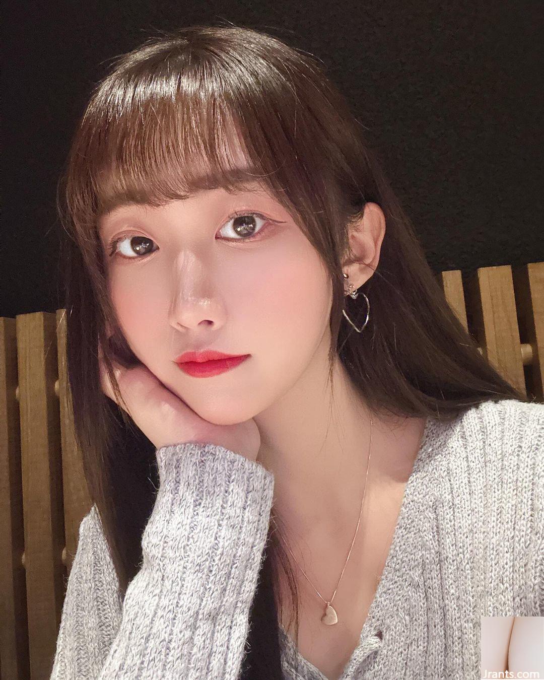 Khí chất và vẻ đẹp của “Yuan Yuan” kết hợp với nụ cười ngọt ngào được mọi người yêu mến (10P) - Ảnh 4