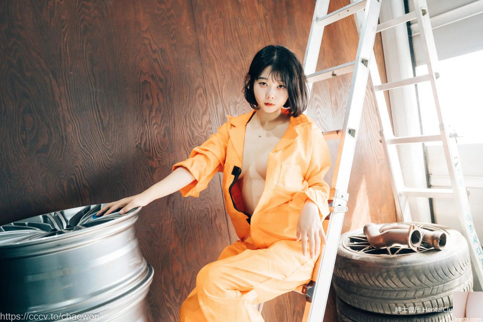 Cô gái trong gara Zia Loozy (129P) - Ảnh 120