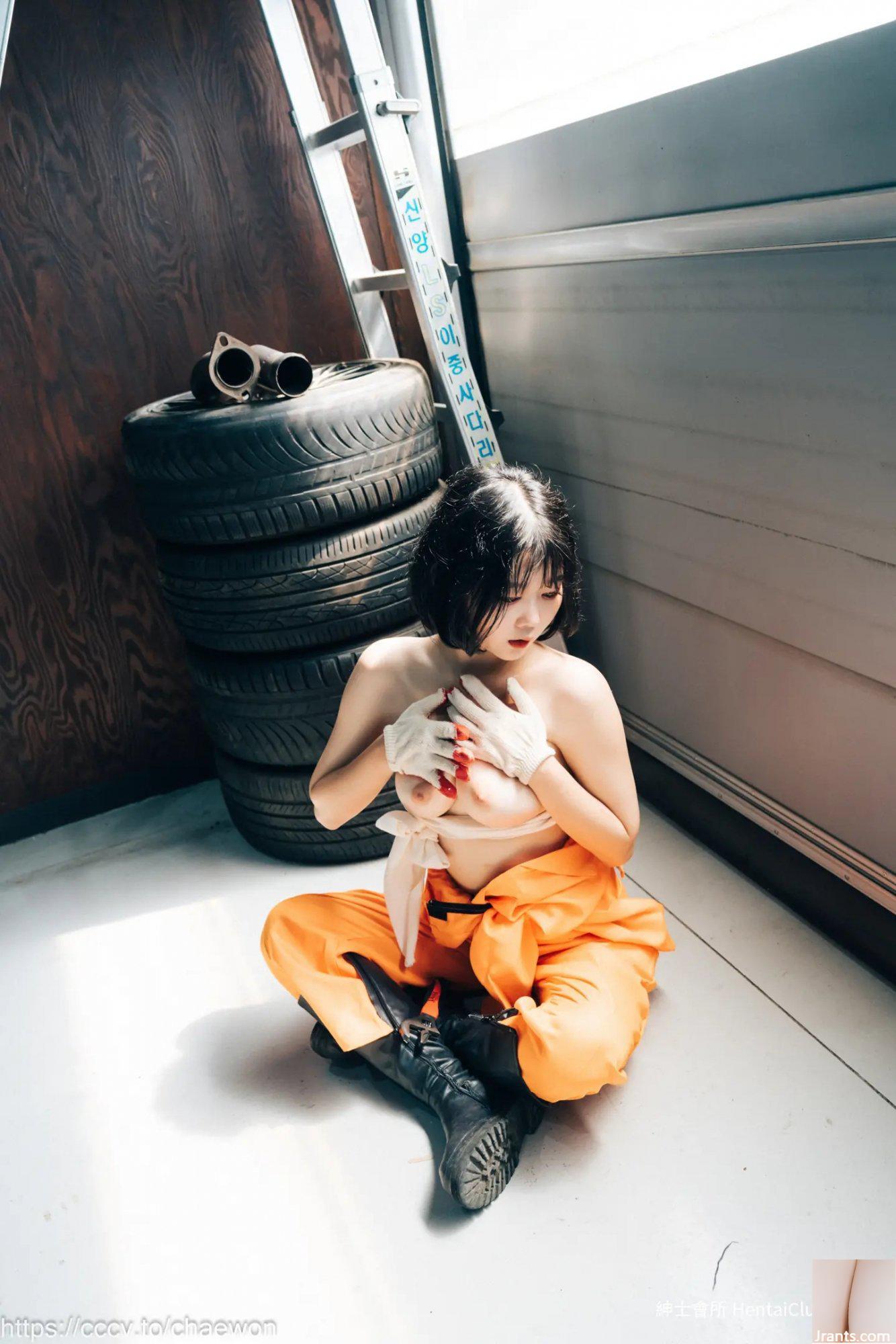 Cô gái trong gara Zia Loozy (129P) - Ảnh 22