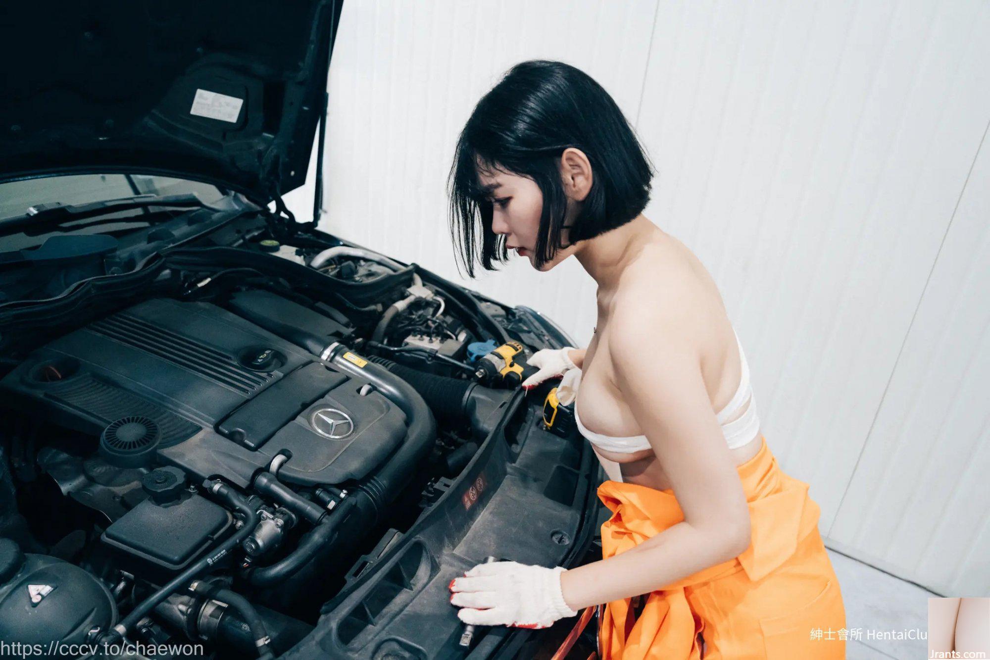 Cô gái trong gara Zia Loozy (129P) - Ảnh 41