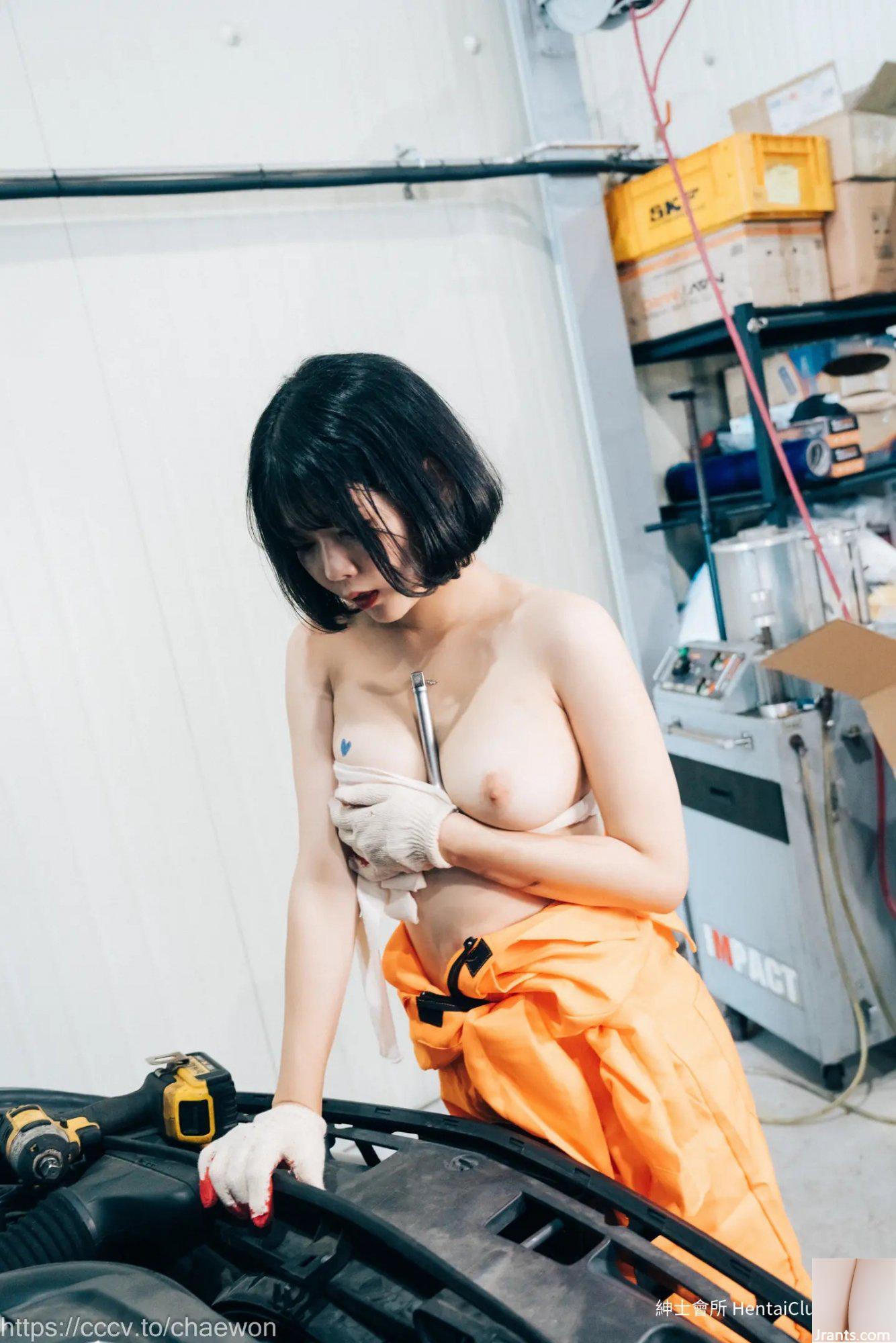 Cô gái trong gara Zia Loozy (129P) - Ảnh 49