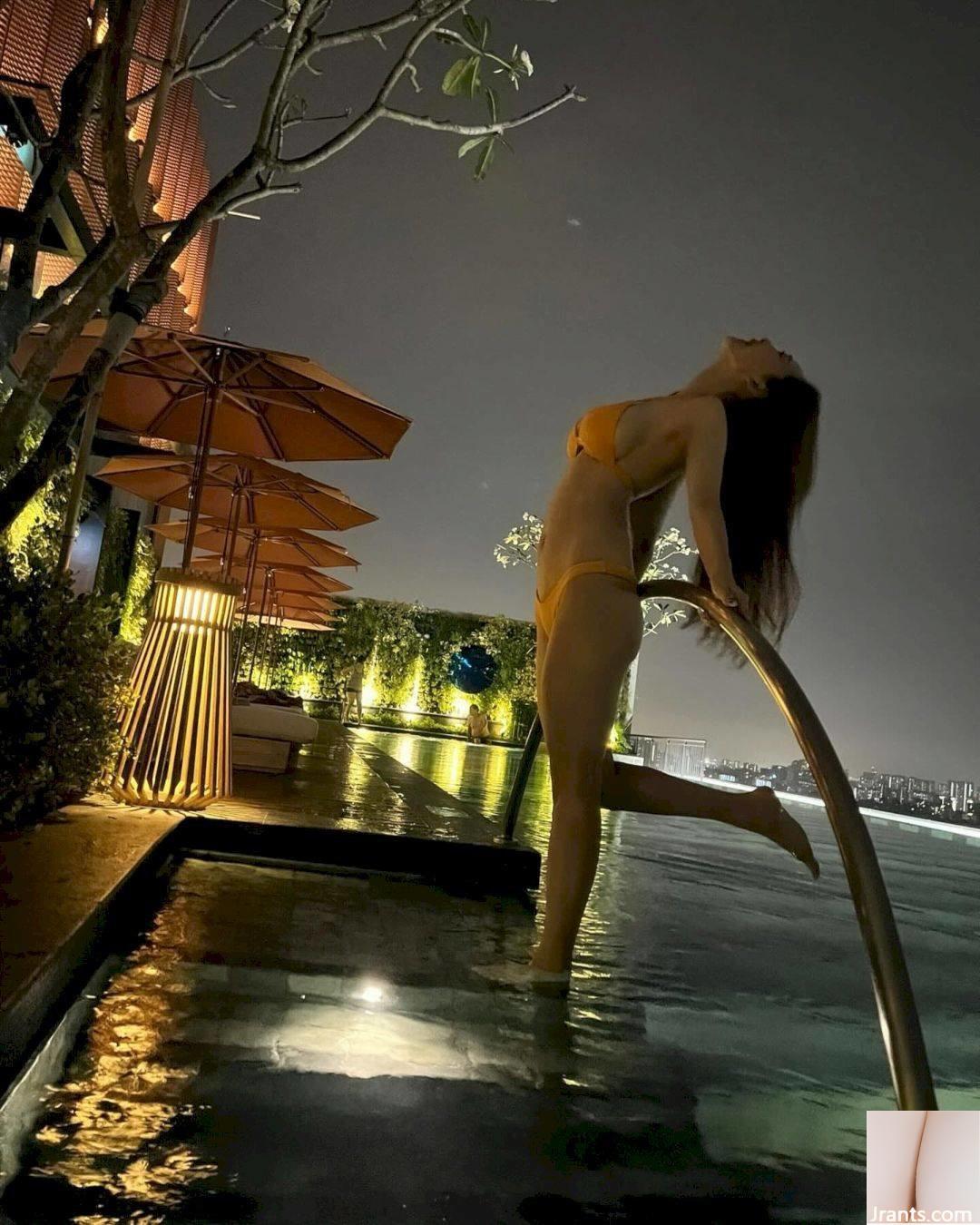 Nữ họa sĩ xinh đẹp Wang Sichun, gợi cảm và quyến rũ - Ảnh 6