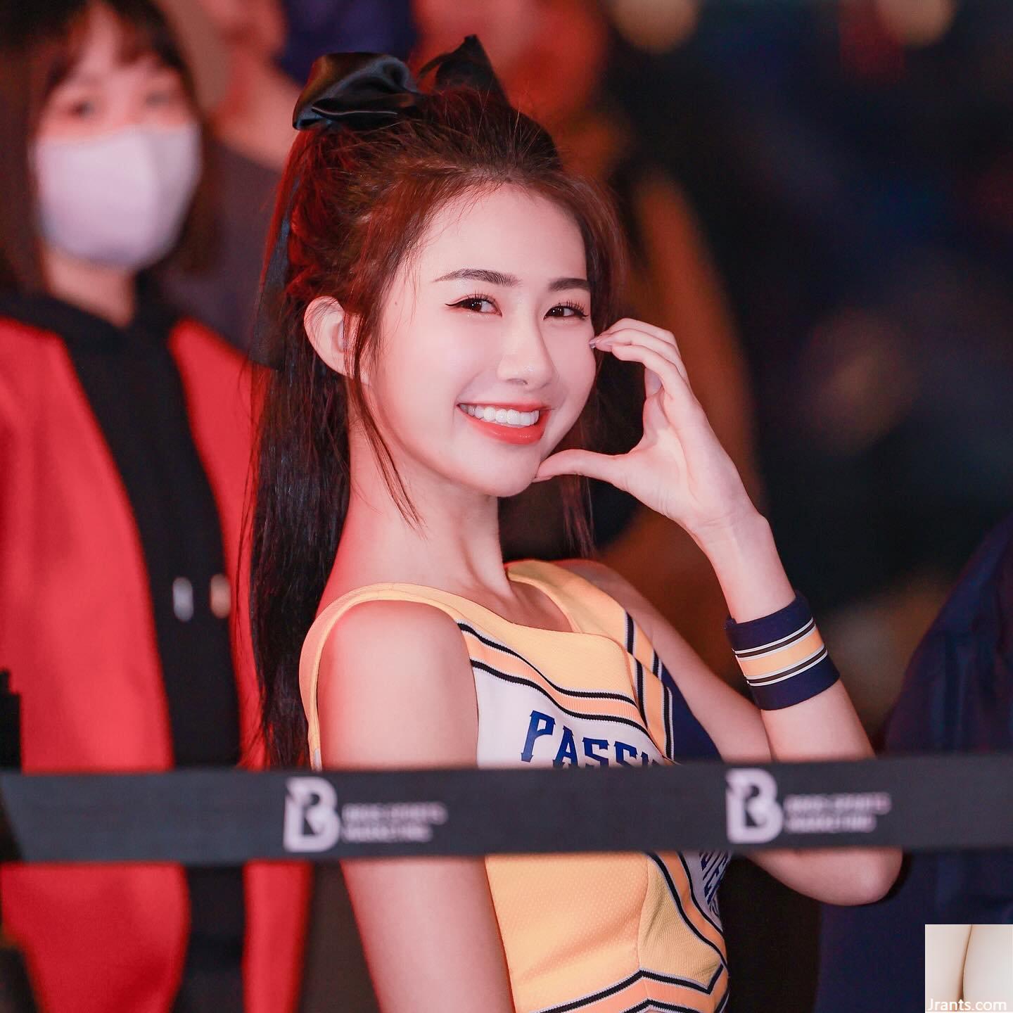 Cô gái xinh đẹp “Yizhen” có nét mặt trong sáng và thanh tú, thân hình cao ráo và thon thả (10P) - Ảnh 3