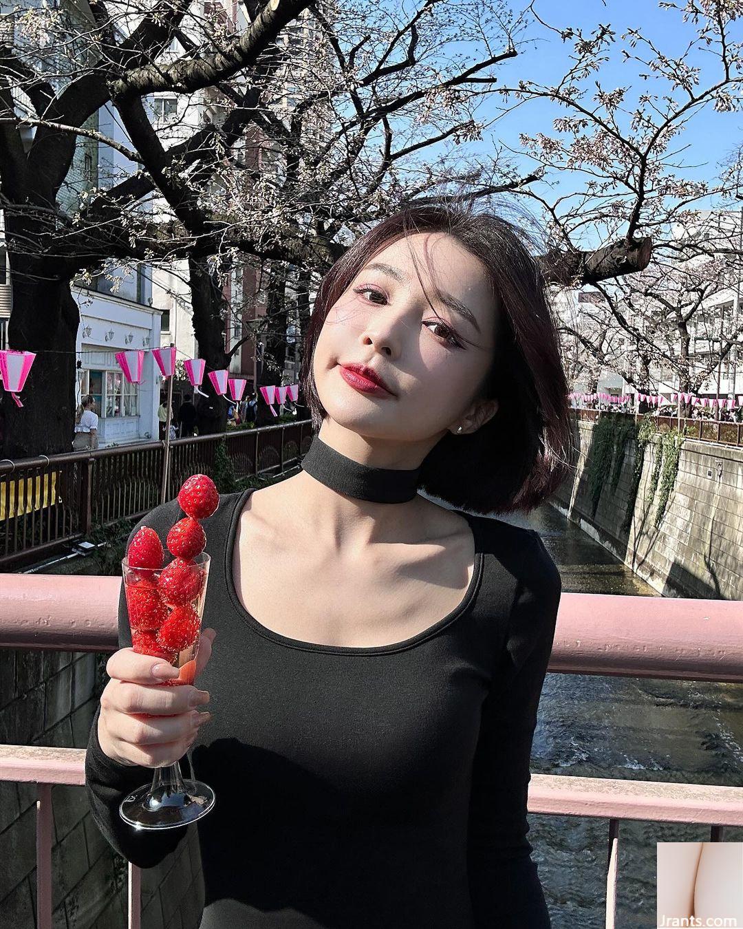 “Tong Yu” hé lộ ngực, quyến rũ bạn và chiếm lấy trái tim bạn trong khoảnh khắc chí mạng (10P) - Ảnh 9