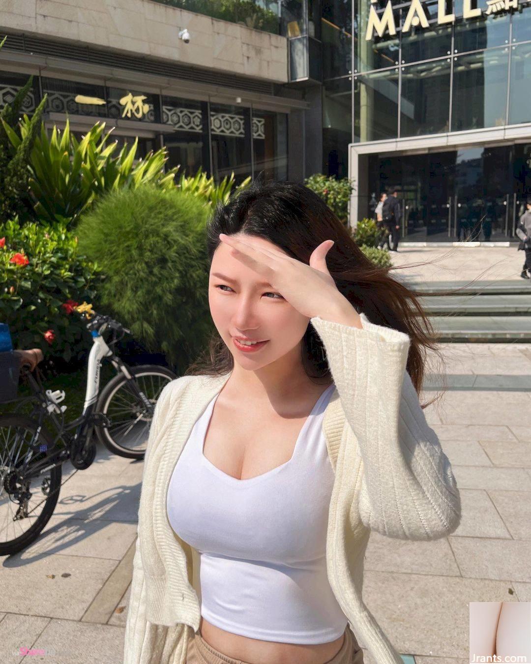 Gái xinh Rina chụp ảnh bikini, cư dân mạng thốt lên: “Đẹp quá, xinh quá, chịu không nổi nữa”. - Ảnh 11