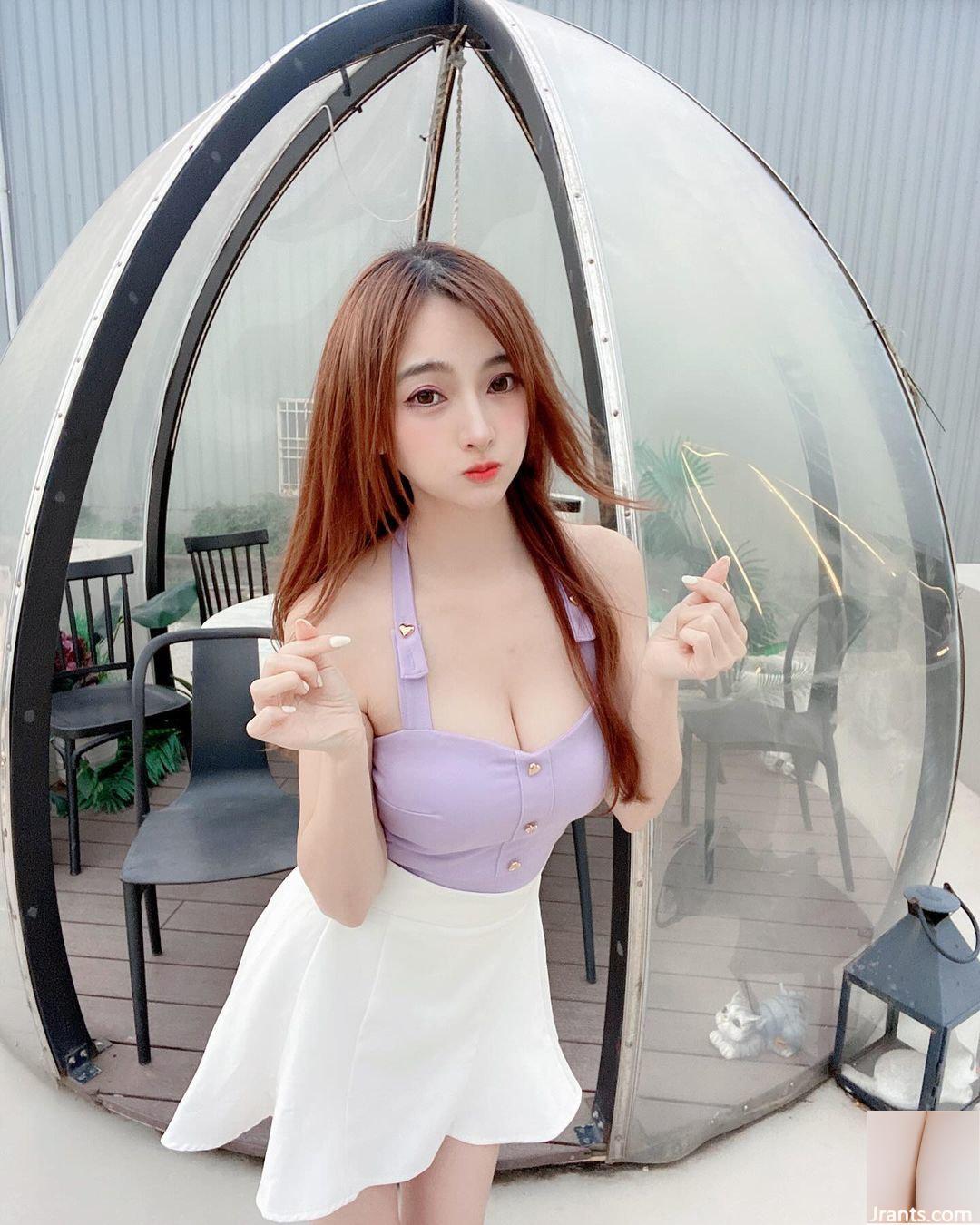 Hot girl “Xinyue Artemis” sở hữu làn da trắng như tuyết, khoe vẻ quyến rũ và gợi cảm (10P) - Ảnh 10