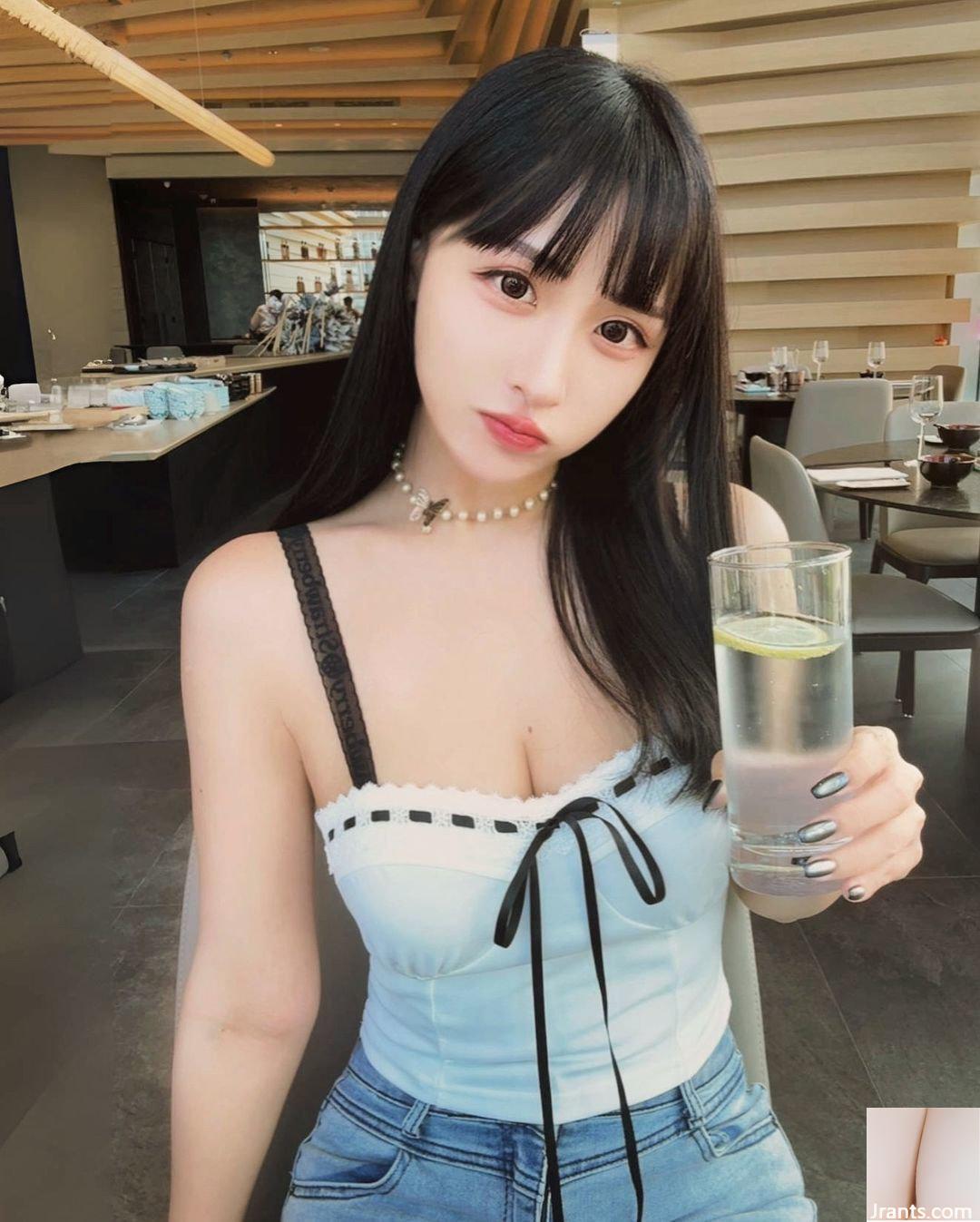 Cô gái trẻ chân dài “HsiatzuChing” thật xinh đẹp! Thân hình hoàn hảo và đầy gợi cảm(10P) - Ảnh 3