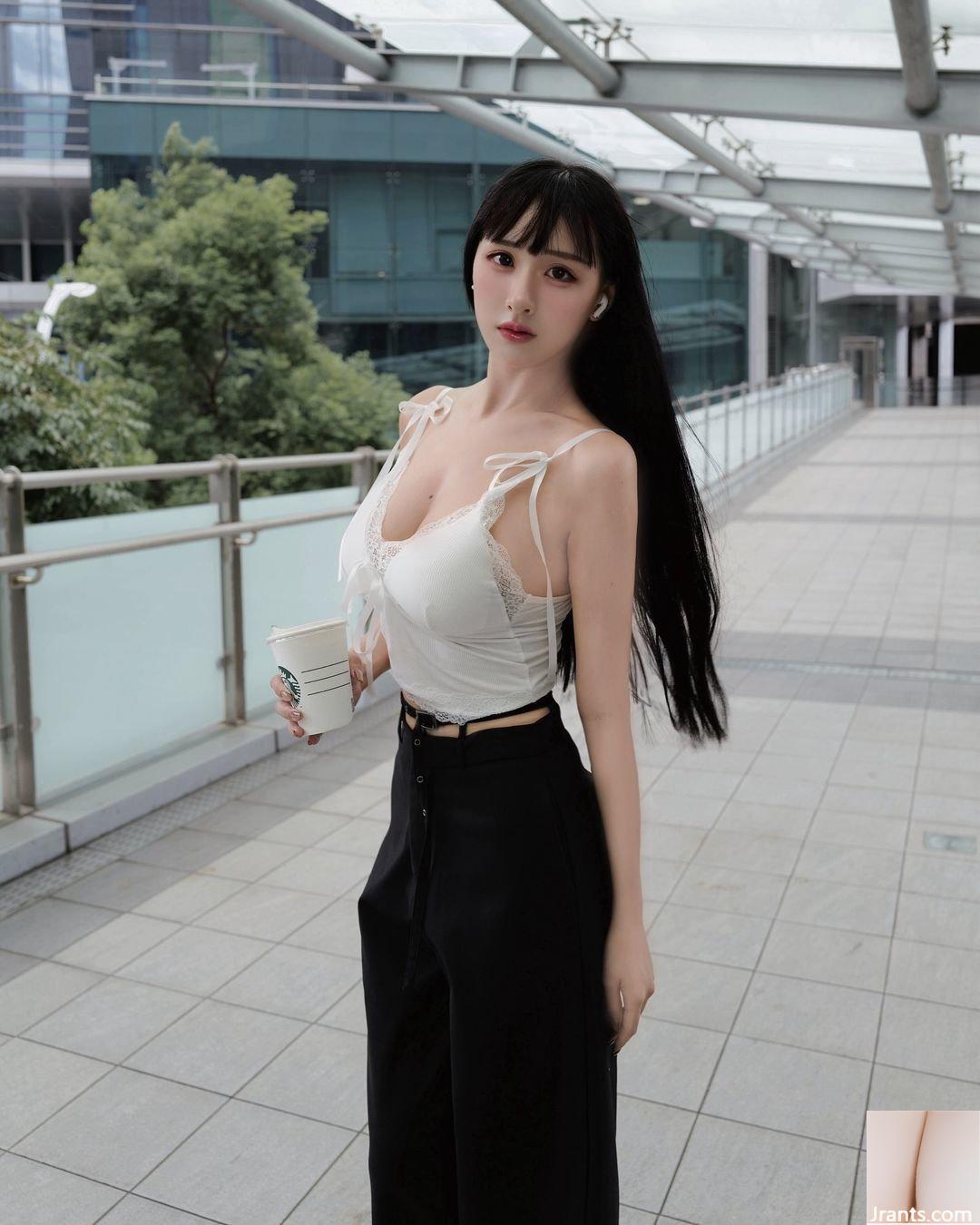 Cô gái trẻ chân dài “HsiatzuChing” thật xinh đẹp! Thân hình hoàn hảo và đầy gợi cảm(10P) - Ảnh 7